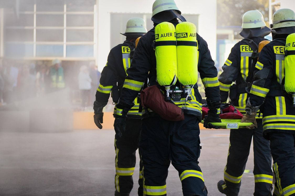 Pirotechnikai eszközök és tűzijátékok robbantak fel egy bolíviai katonai bázison, sok az áldozat