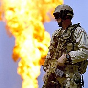 120105b Legyozheto_az_amerikai_0_oil_fire